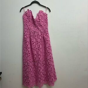 Astr Midi strapless lace dress